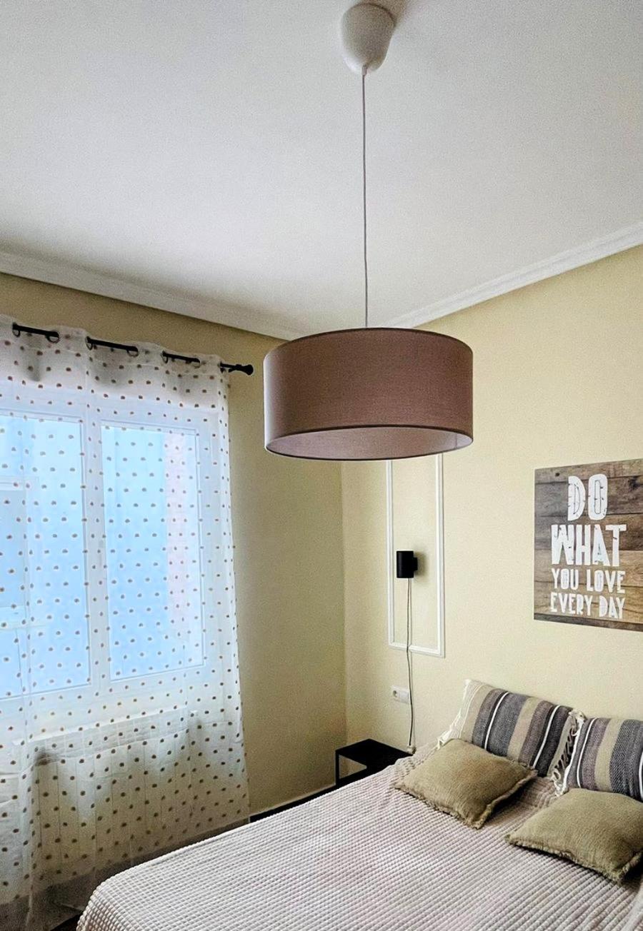 Amplio Apartamento Con Dos Patios Gijón Eksteriør bilde